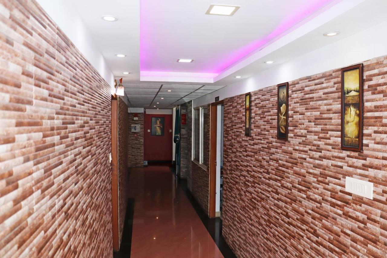 Hotel Uthradam Towers Thiruvananthapuram Exterior foto